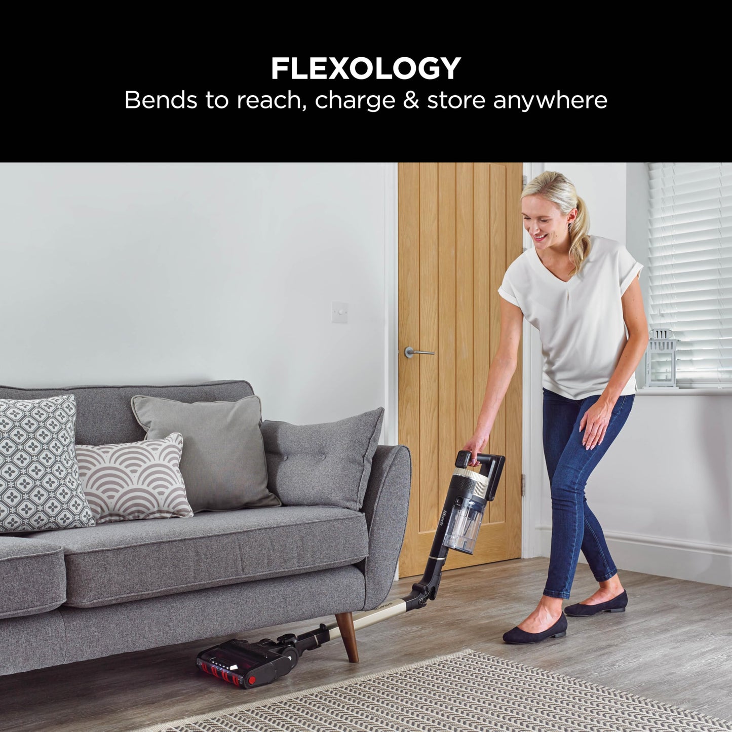 Shark Stratos Cordless Stick Vacuum Cleaner Pet Pro with Anti Hair Wrap Plus, Clean Sense IQ & Anti-Odour Technology, 60 Mins Run-Time, Removable Battery, 3 Attachments, Charcoal/Brass IZ400UKT