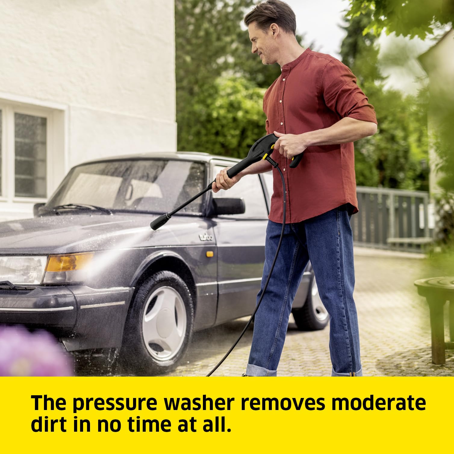 Kärcher K 4 Classic Home Pressure Washer, Pressure: max. 130 bar, Flow Rate: 420 l/h, Area: 30 m²/h, Water Filter, Weight: 4.6 kg, high-Pressure Gun, Dirt Blaster, Spray Lance, Home Kit